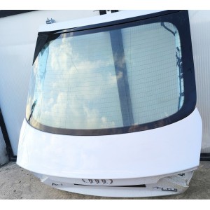 Dveře páté Audi 5 (2011-2016)