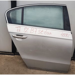 Dveře zadní pravé sedan VW Passat B7